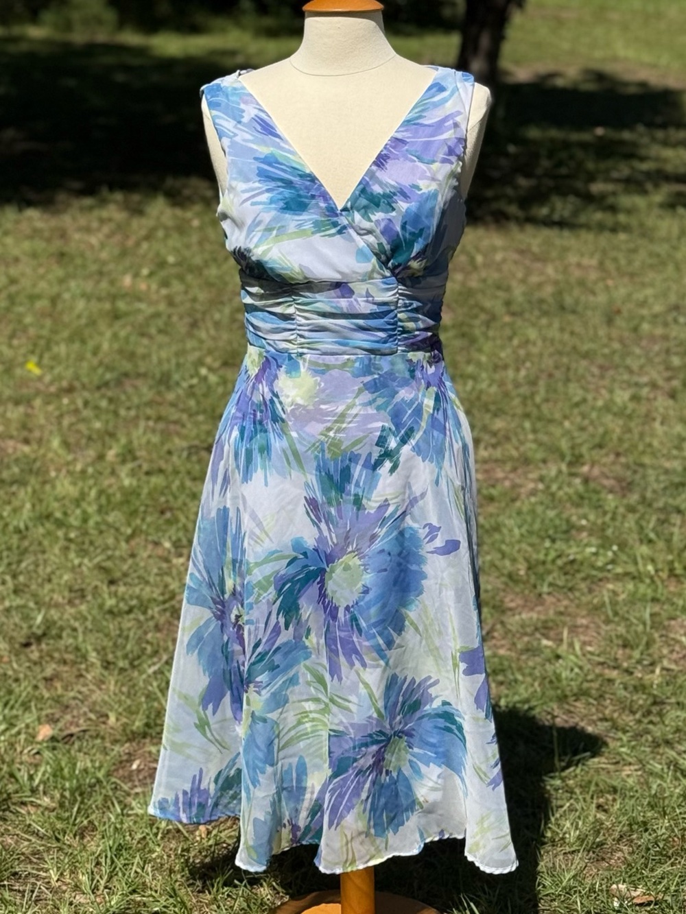 Connected Apparel Blue Floral Chiffon Dress Size 8